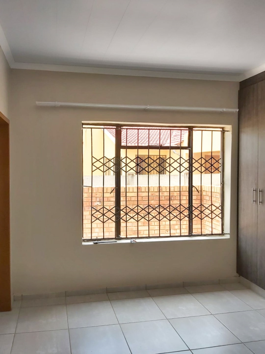 2 Bedroom Property for Sale in Ellaton North West